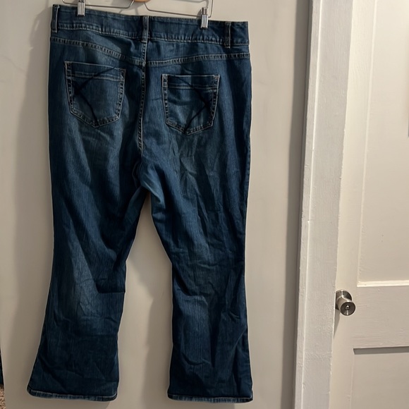 Lane Bryant Bootcut Jeans size 18 short - Picture 5 of 7